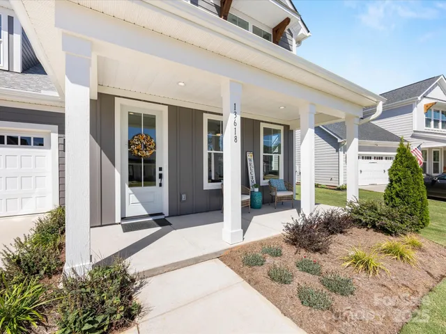 $690,000 | 13618 Tranquil Day Drive, Matthews, NC 28105