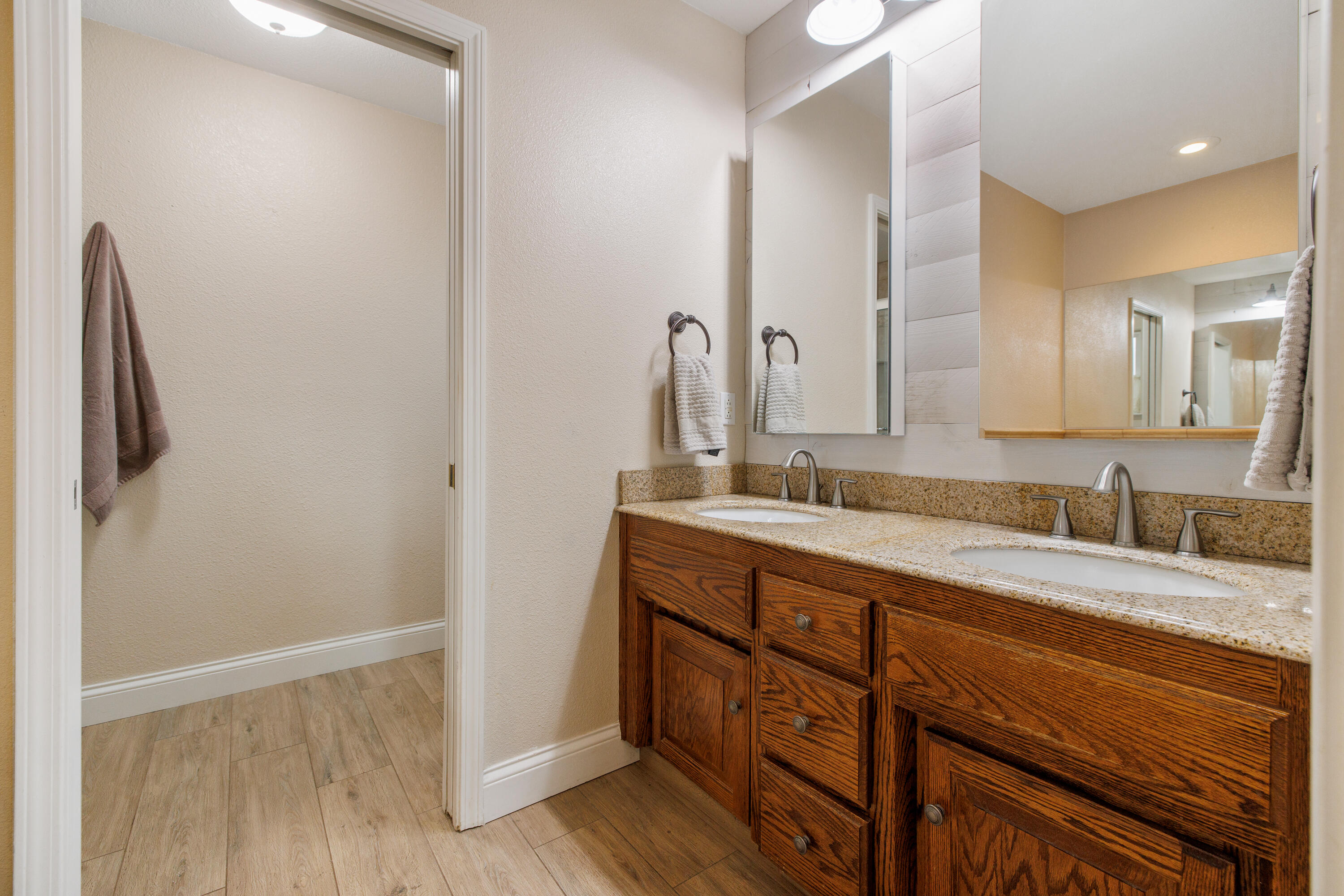 2180 North Belmont Road Exeter, CA 93221 - Photo 23 of 34 713A6494
