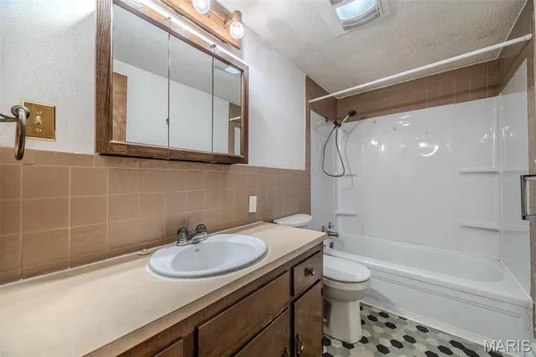 $310,000 | 1504 West Missouri Street, Unit 14, Buffalo, MO 65622