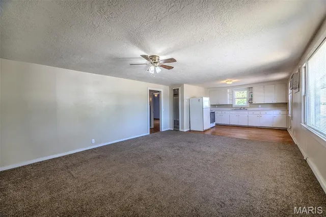 $310,000 | 1504 West Missouri Street, Unit 14, Buffalo, MO 65622