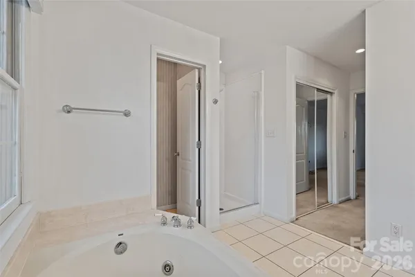 $465,000 | 307 Cross Creek Drive, Cherryville, NC 28021