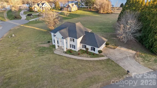 $465,000 | 307 Cross Creek Drive, Cherryville, NC 28021