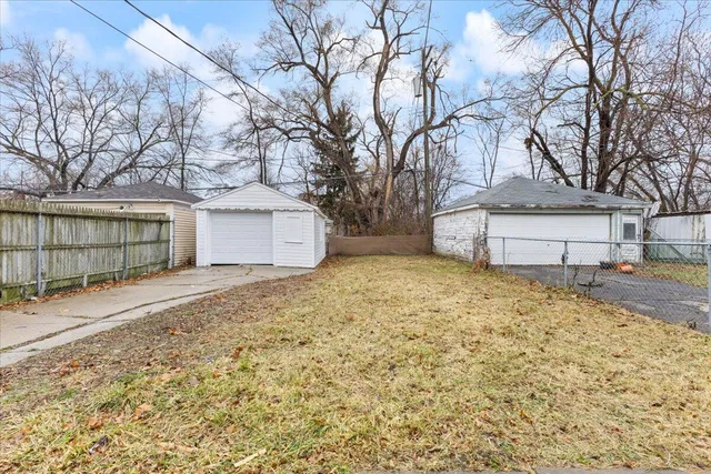 $119,000 | 11059 Lakepointe Street, Detroit, MI 48224