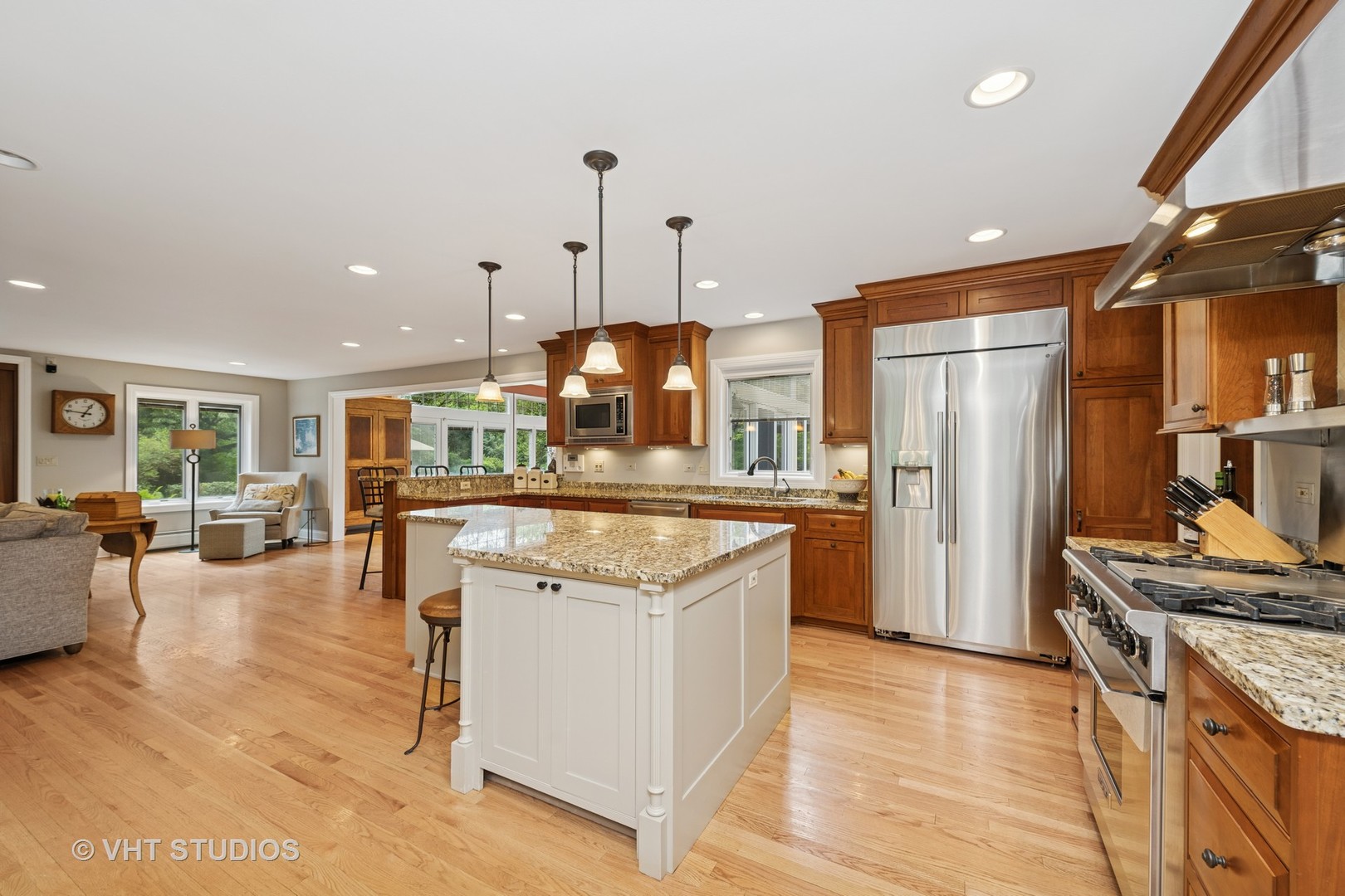 235 Valley Road Trout Valley, IL 60013 - Photo 8 of 47