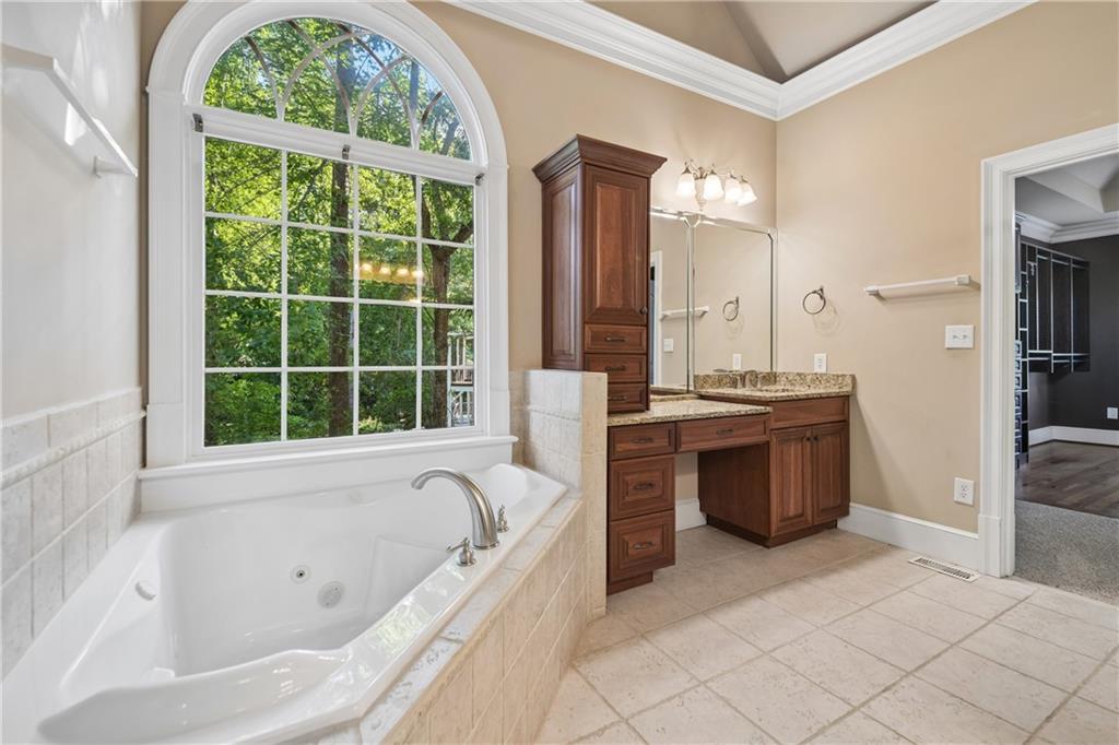 1038 Overlook Drive Villa Rica, GA 30180 - Photo 20 of 60