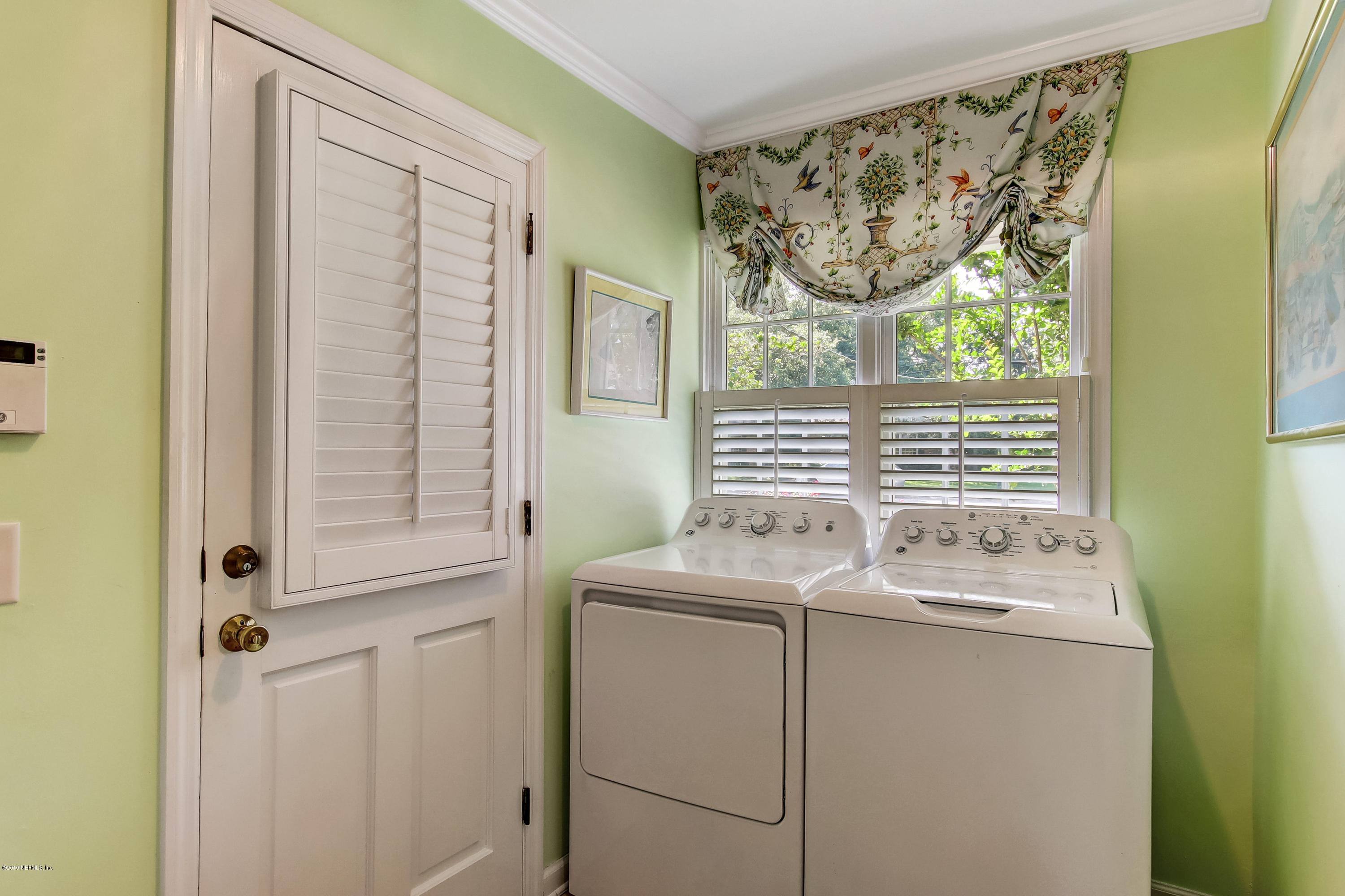 4632 Prince Edward Road Jacksonville, FL 32210 - Photo 23 of 61 Laundry Utility Room