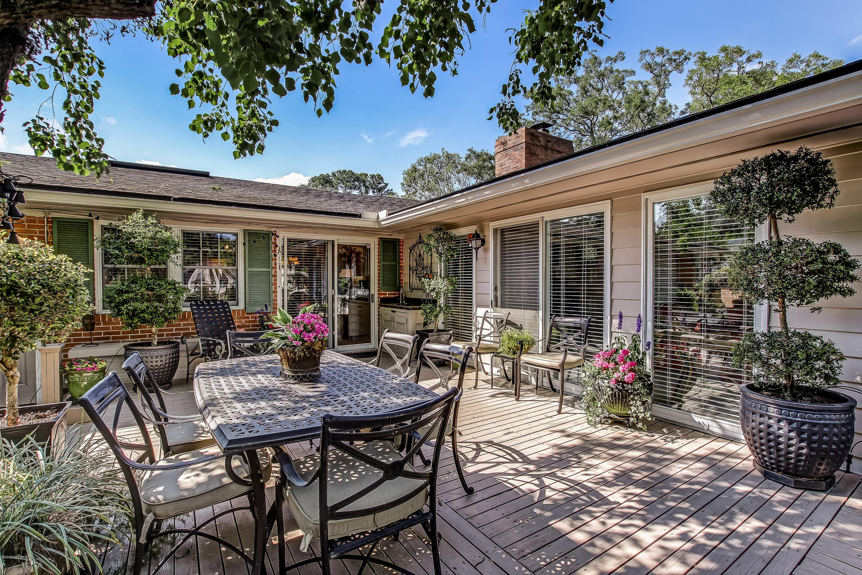 4632 Prince Edward Road Jacksonville, FL 32210 - Photo 35 of 61 Al Fresco Dining on the Deck