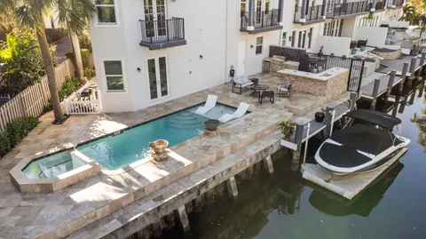 $1,795,000 | 208 Southeast 10th Terrace, Fort Lauderdale, FL 33301