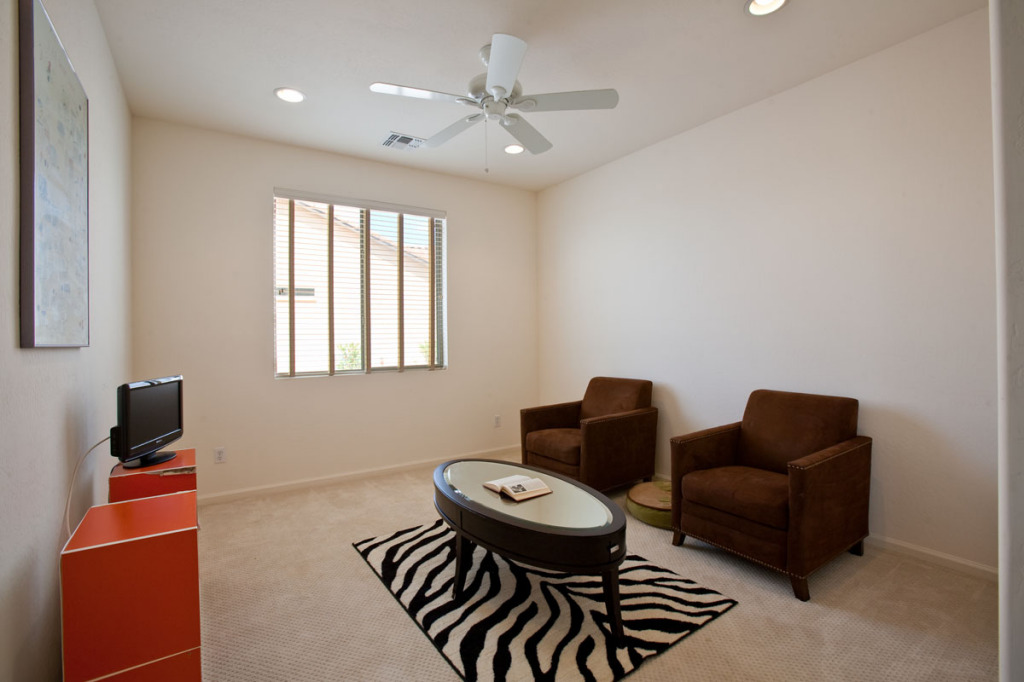 Den / Office