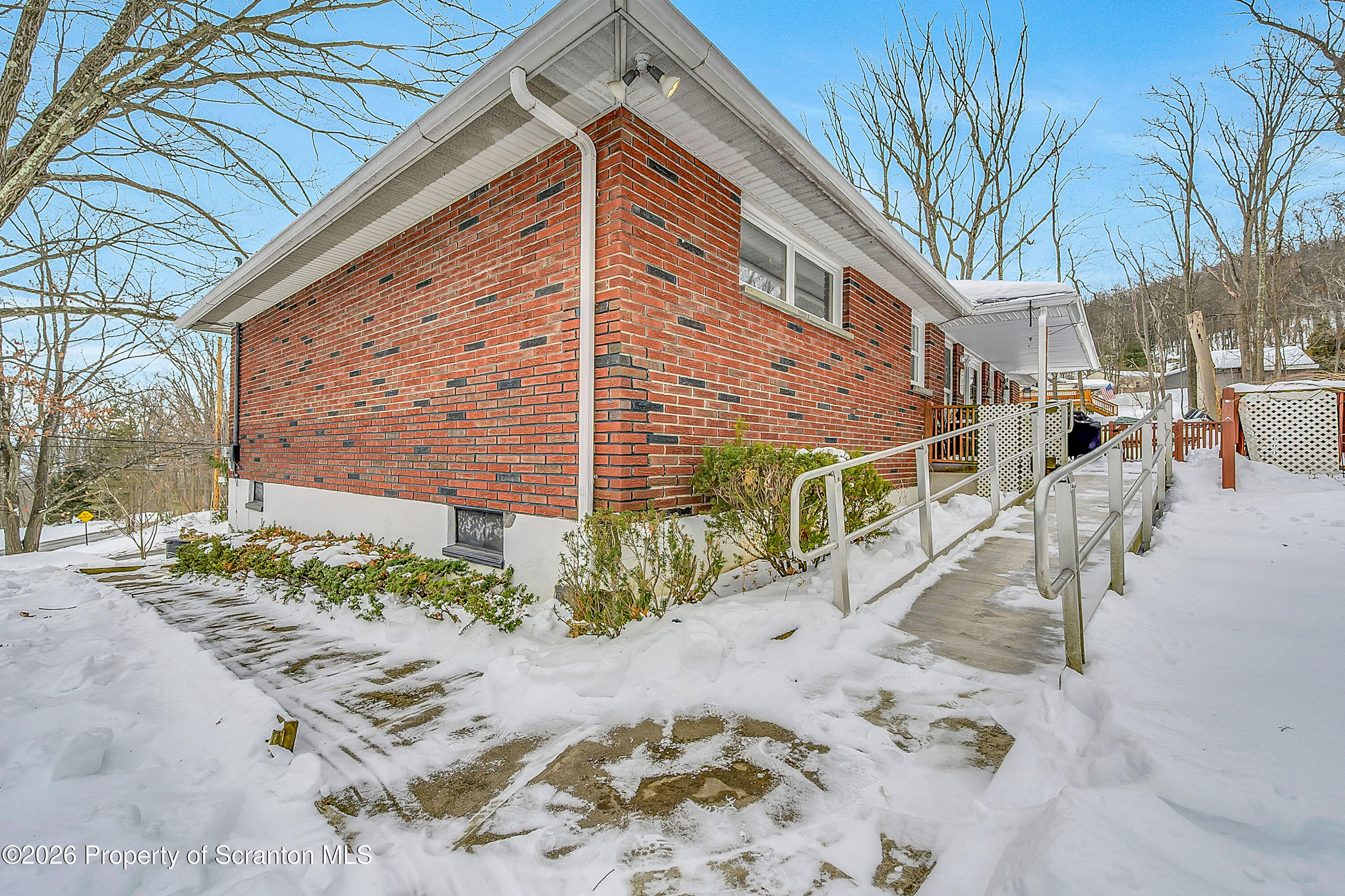 108 West Mountain Road Scranton, PA 18504 - Photo 39 of 52 Rear