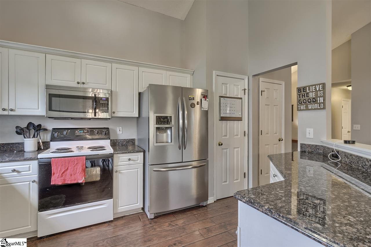 106 Appleton Lane Mauldin, SC 29662 - Photo 8 of 35 Gallery Image 8
