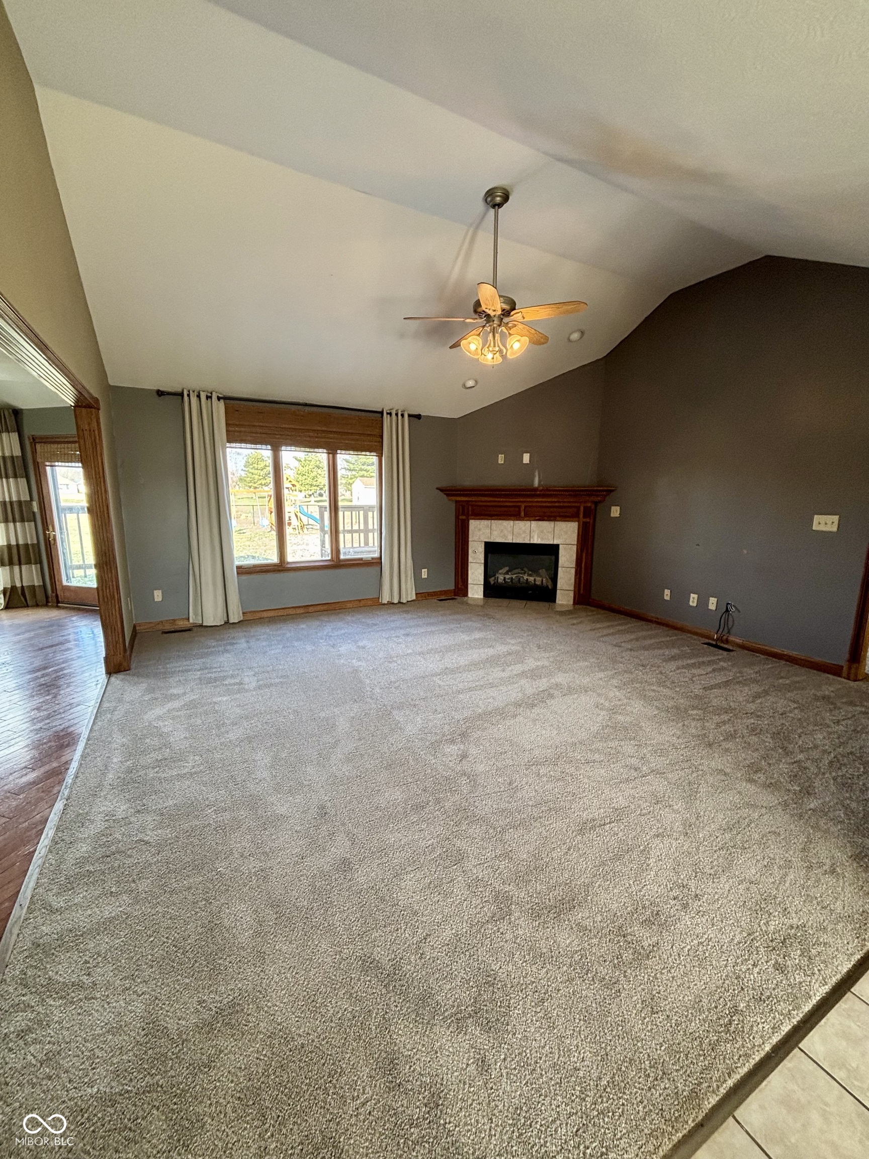 5556 West Stinemyer Road New Palestine, IN 46163 - Photo 7 of 25