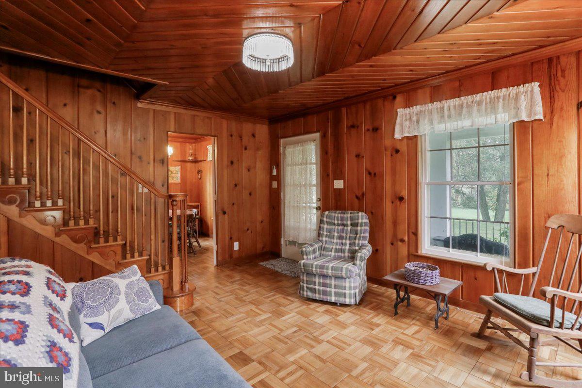 12465 Supinlick Ridge Road Edinburg, VA 22824 - Photo 31 of 76