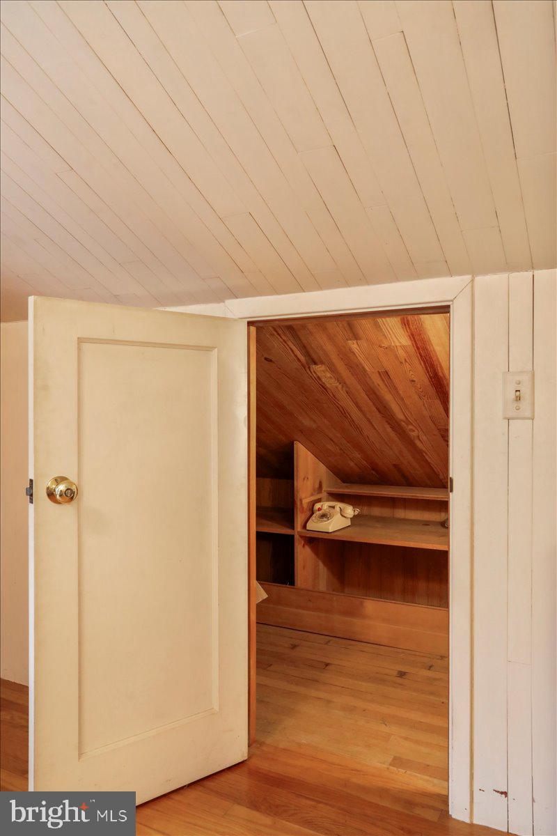 12465 Supinlick Ridge Road Edinburg, VA 22824 - Photo 44 of 76 storage in upstairs bedrooms