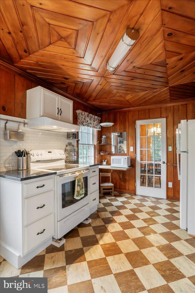 12465 Supinlick Ridge Road Edinburg, VA 22824 - Photo 55 of 76