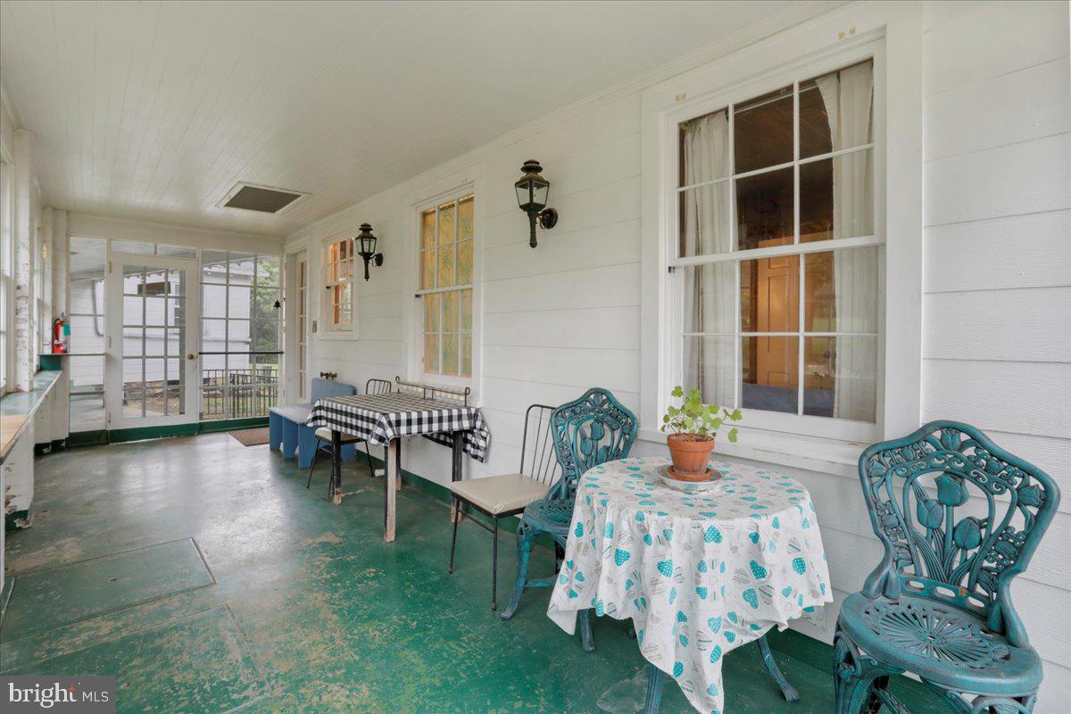 12465 Supinlick Ridge Road Edinburg, VA 22824 - Photo 66 of 76 enclosed porch