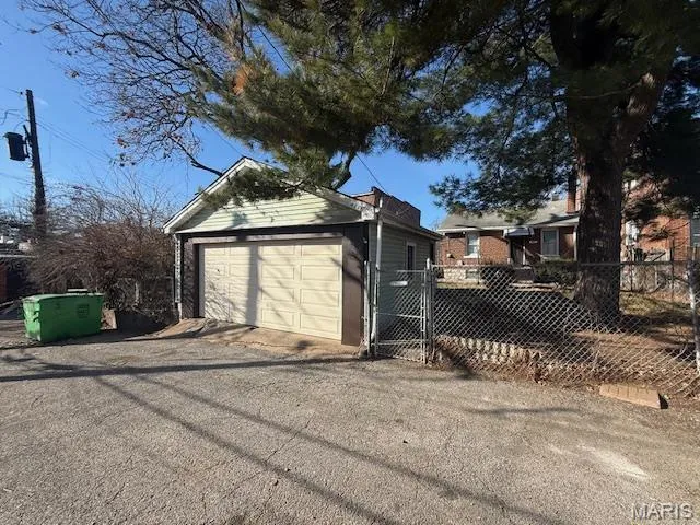 $125,000 | 4338 Oregon Avenue, St. Louis, MO 63111