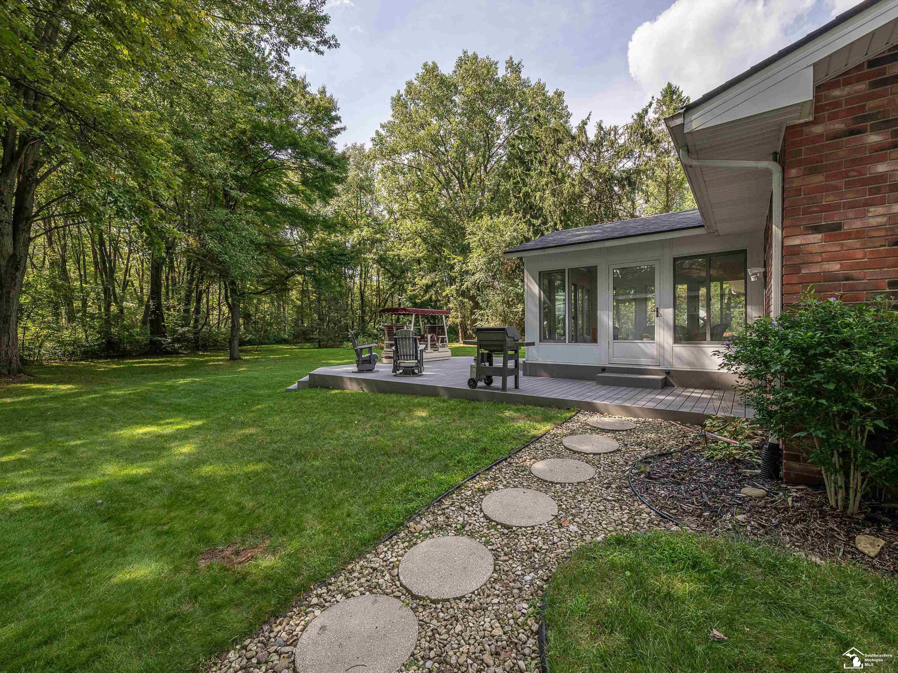 9703 Summerfield Road Temperance, MI 48182 - Photo 31 of 55 Gallery Image 31