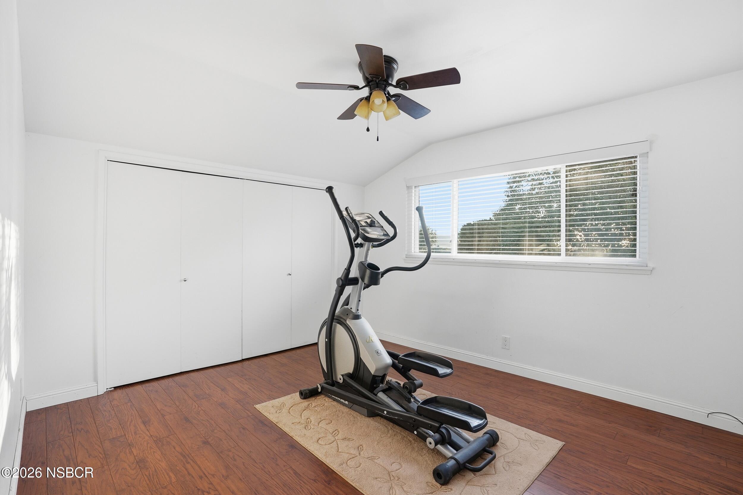 873 Blake Street Santa Maria, CA 93455 - Photo 15 of 29 21_873 blake st-21