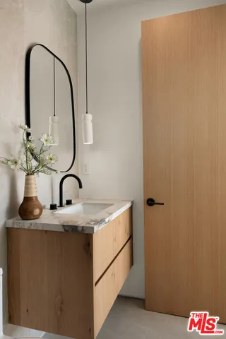 $3,395,000 | 4500 Calhoun Avenue, Sherman Oaks, CA 91423