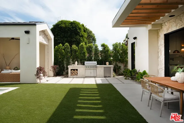 $3,395,000 | 4500 Calhoun Avenue, Sherman Oaks, CA 91423