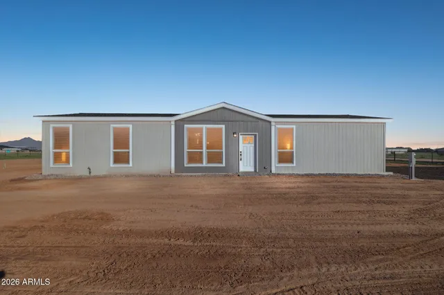 $369,800 | 18110 North Amelia Drive, Maricopa, AZ 85139