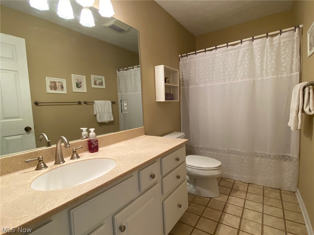 13384 Auburn Road Chardon, OH 44024 - Photo 25 of 34