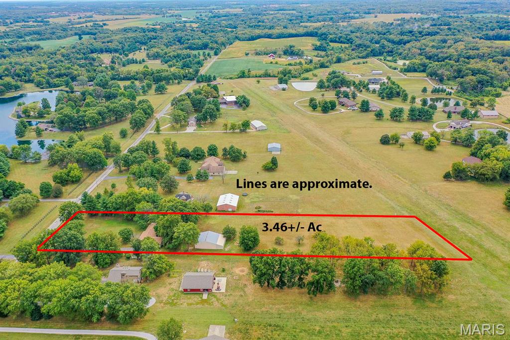 2129 Clover Leaf School Road Belleville, IL 62223 - Photo 6 of 42 Gallery Image 6
