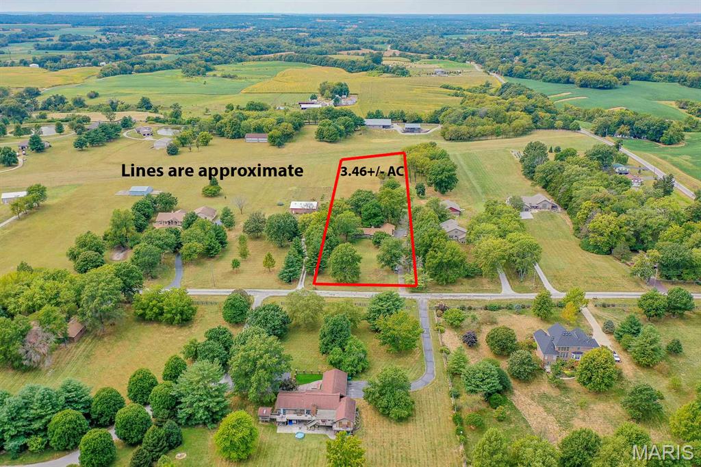 2129 Clover Leaf School Road Belleville, IL 62223 - Photo 7 of 42 Gallery Image 7