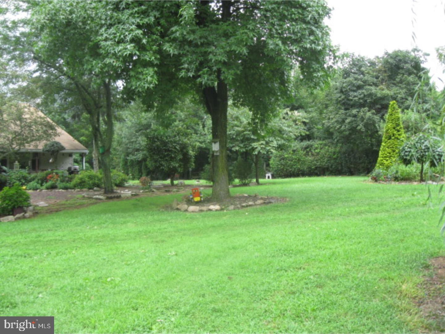 1066 Mill Road Leesport, PA 19533 - Photo 4 of 25 Gallery Image 4