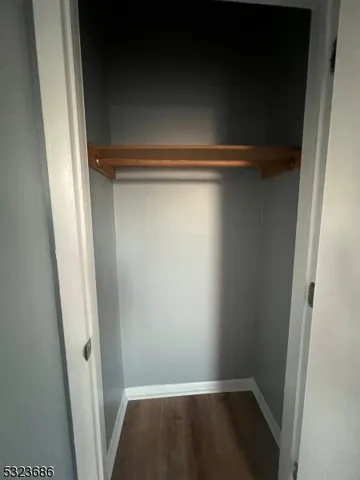 $2,100 | 95 1st Street, Unit 2, Elizabeth Port, NJ 07206