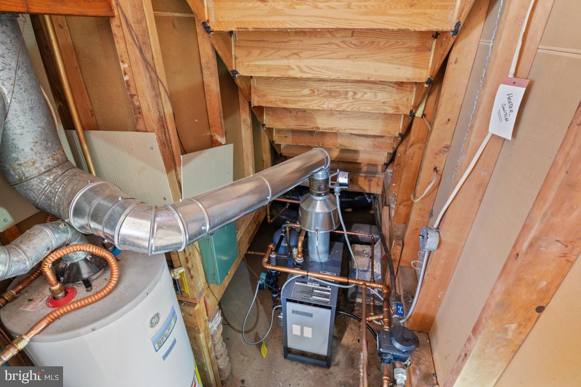1538 Windmill Road Warminster, PA 18974 - Photo 28 of 32 Crawl space with utilities
