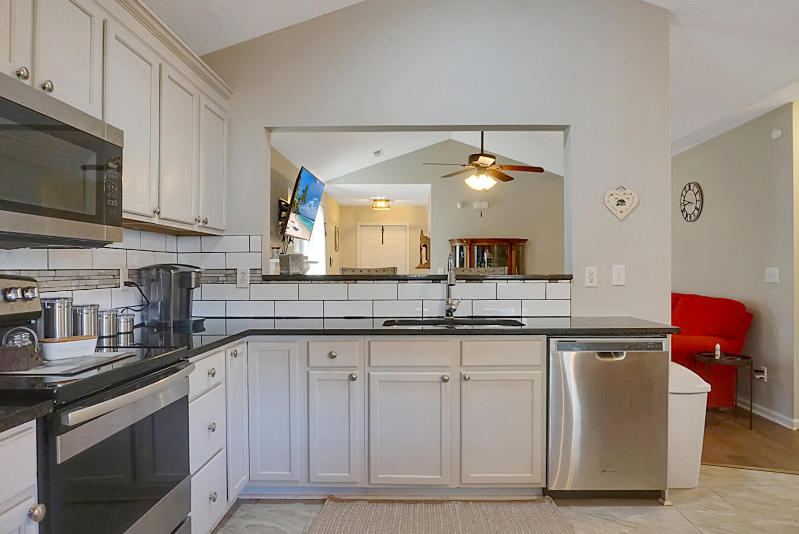 1106 Douglas Wayne Road Summerville, SC 29486 - Photo 19 of 46 DSC08273
