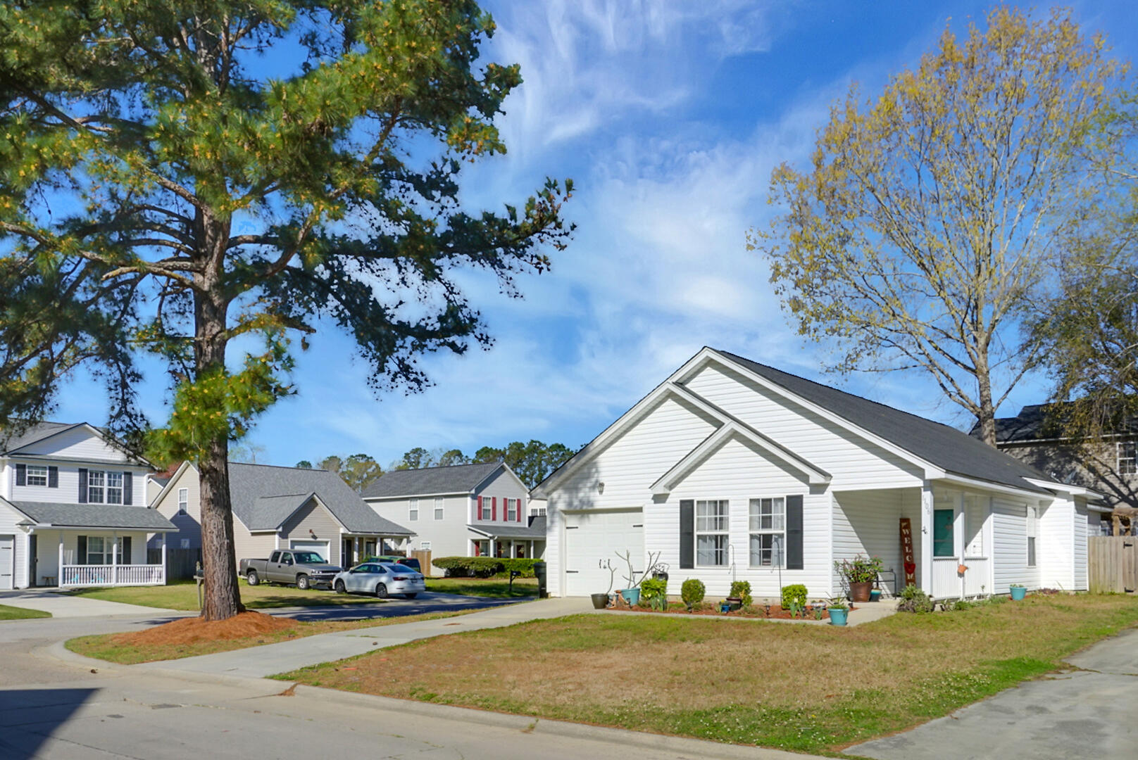 1106 Douglas Wayne Road Summerville, SC 29486 - Photo 2 of 46 DSC08222