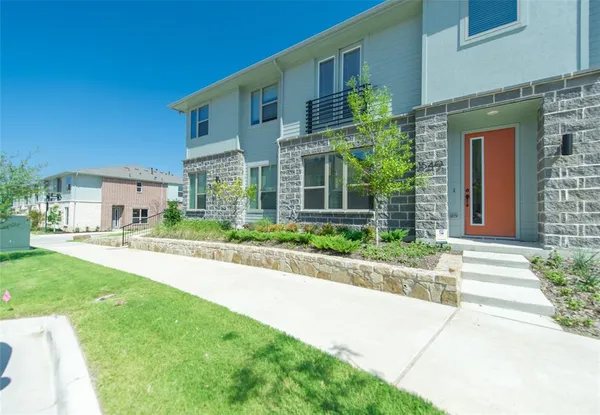 $2,850 | 1540 Navasota Trail, Plano, TX 75075