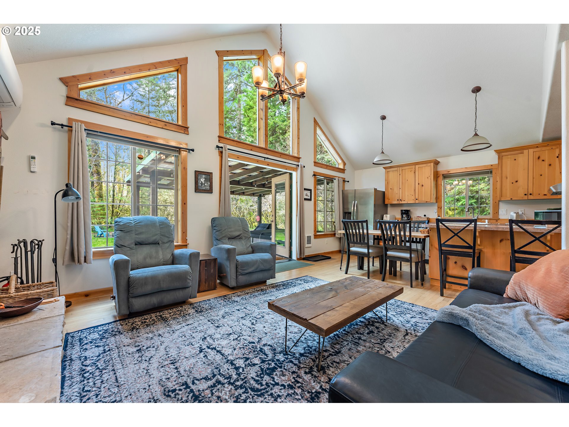 24885 East Arthur Hailey Road Rhododendron, OR 97049 - Photo 8 of 31 Gallery Image 8