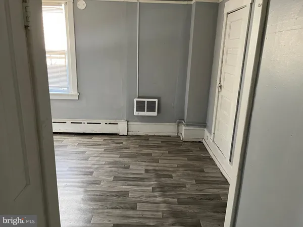 $1,100 | 521 West Race Street, Pottsville, PA 17901