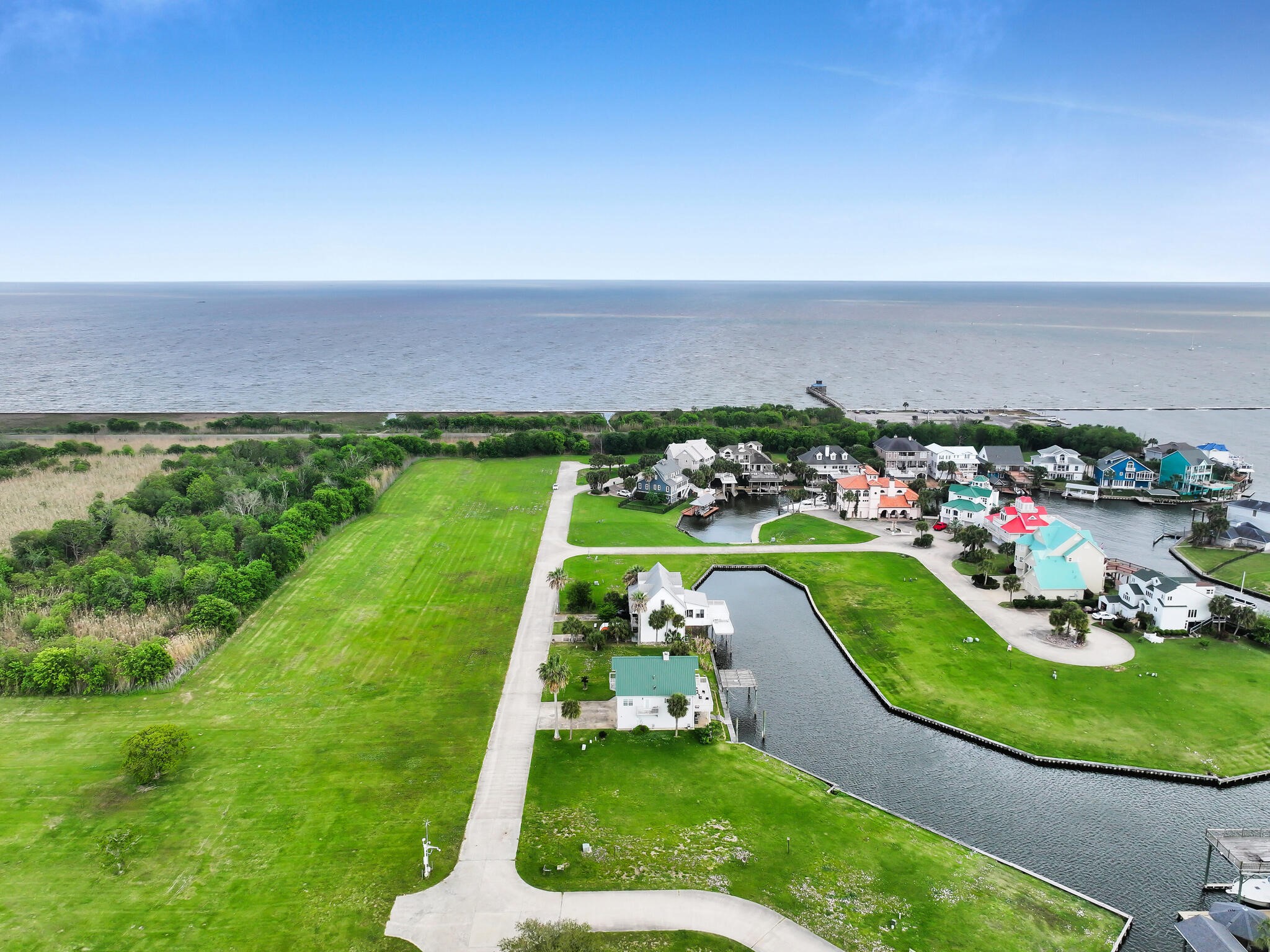 501 Southwind Port Arthur, TX 77640 - Photo 16 of 33 a view of a stadium that has a big yard