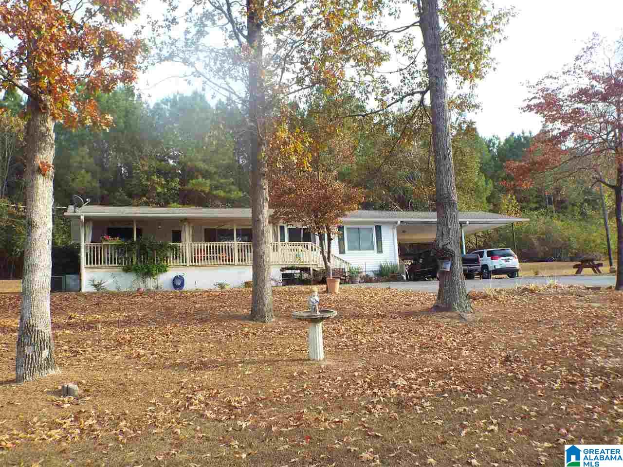 185 Lakeshore Drive Oneonta, AL 35121 - Photo 4 of 33