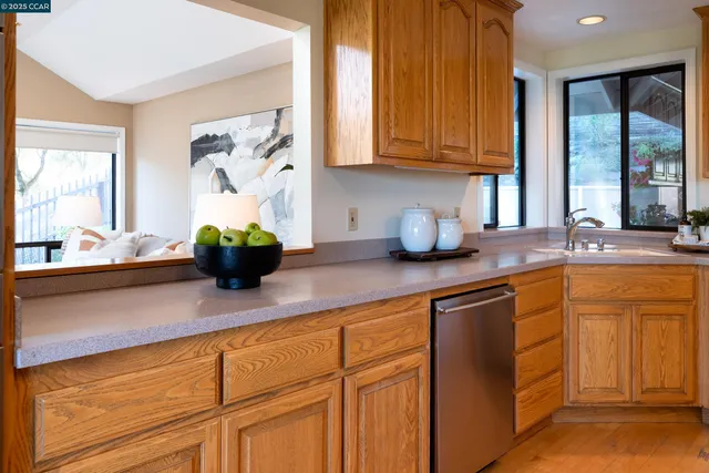 $1,728,888 | 59 A Saddle Road, Walnut Creek, CA 94595