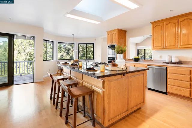 $1,728,888 | 59 A Saddle Road, Walnut Creek, CA 94595