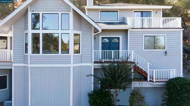 $1,728,888 | 59 A Saddle Road, Walnut Creek, CA 94595