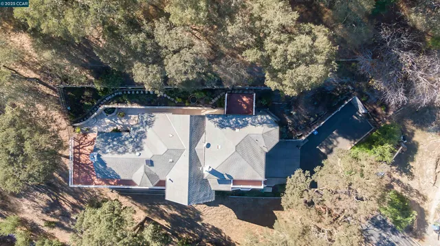 $1,728,888 | 59 A Saddle Road, Walnut Creek, CA 94595