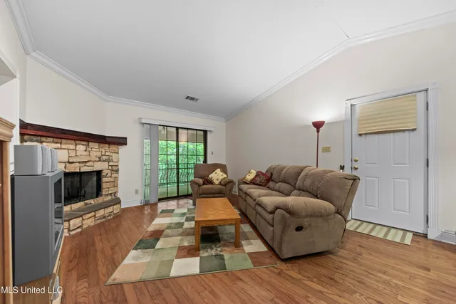 $299,500 | 526 North 2nd Street, Bay St. Louis, MS 39520