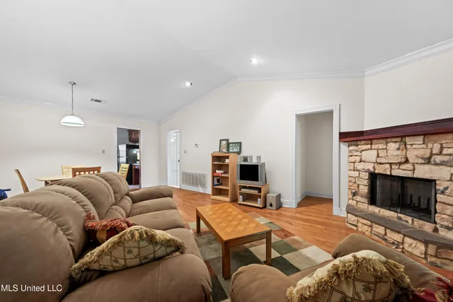 $299,500 | 526 North 2nd Street, Bay St. Louis, MS 39520