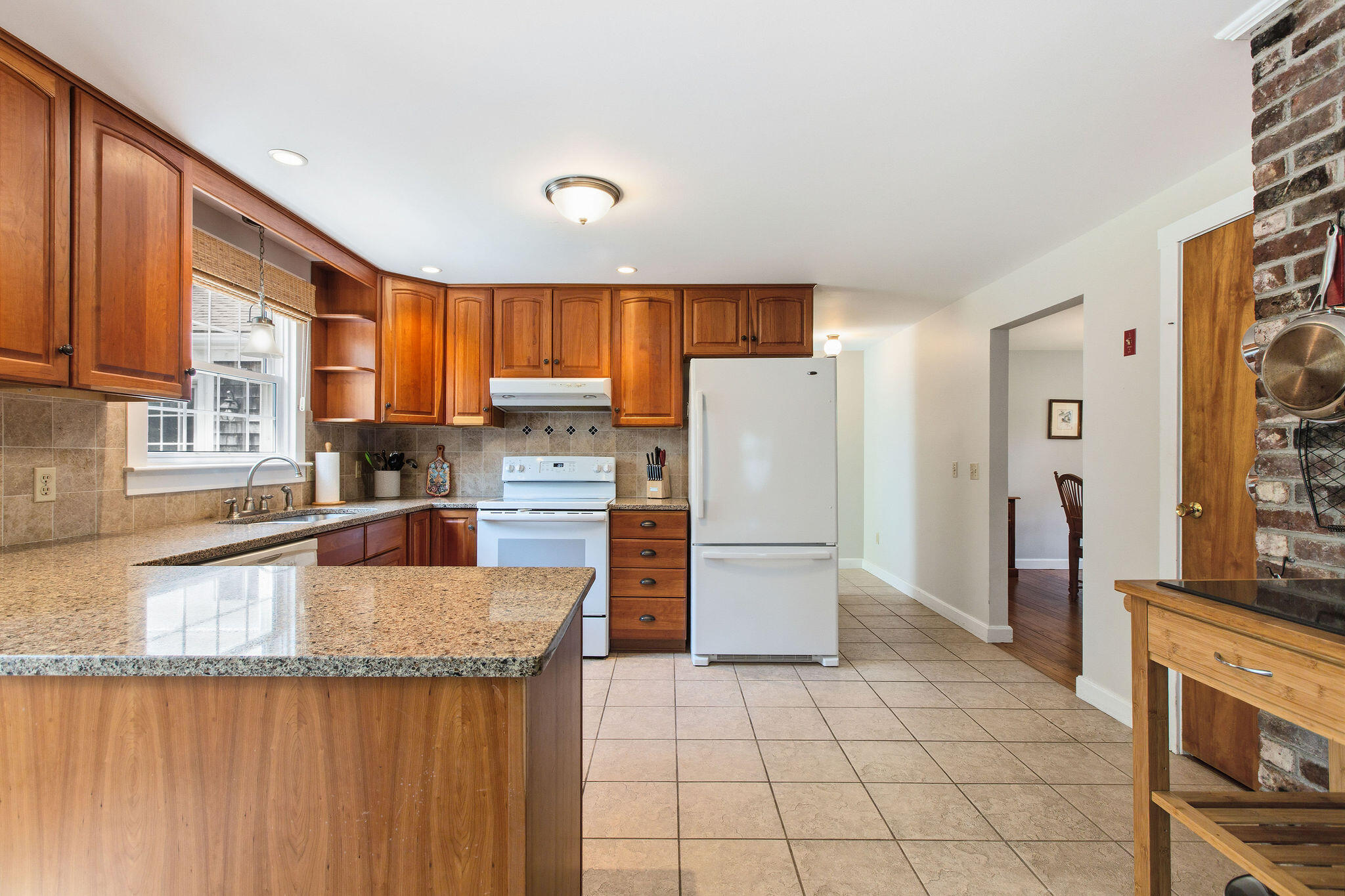 200 Millstone Road Brewster, MA 02631 - Photo 8 of 62 200MillstoneRd-28