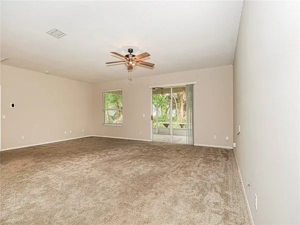 $2,300 | 7916 105th Court, Vero Beach, FL 32967
