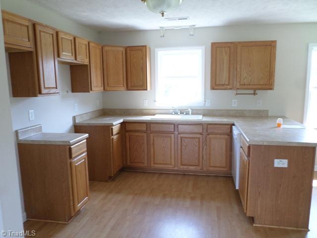 476 Ridge Road Dobson, NC 27017 - Photo 3 of 11 Gallery Image 3