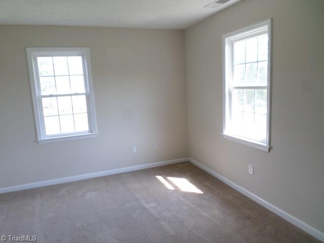 476 Ridge Road Dobson, NC 27017 - Photo 8 of 11 Gallery Image 8