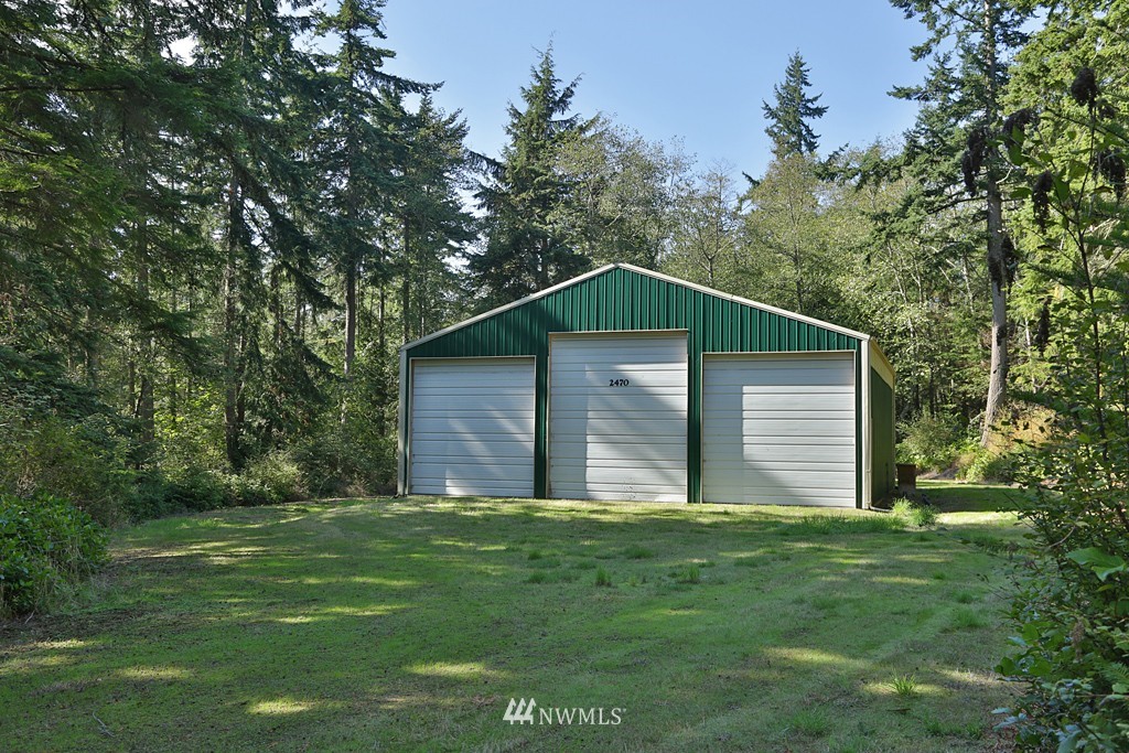 2470 North Bluff Road Greenbank, WA 98253 - Photo 4 of 14 Gallery Image 4
